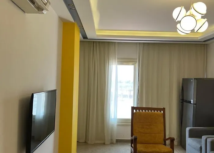 Mirage Bay Apartment *